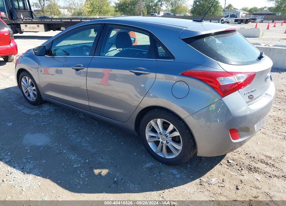 2014 HYUNDAI ELANTRA GT VIN: KMHD35LH1EU214305