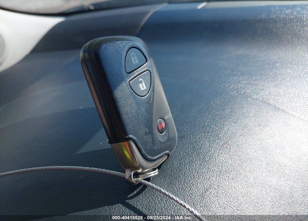 2011 LEXUS CT 200H PREMIUM VIN: JTHKD5BH9B2011047