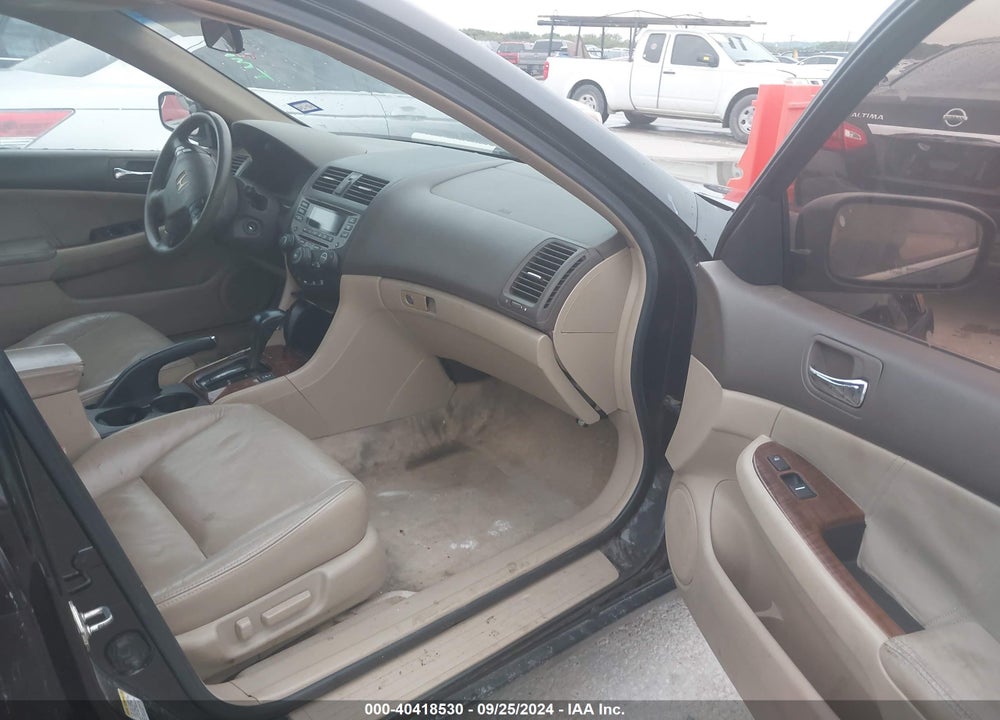 2006 HONDA ACCORD 3.0 EX VIN: 1HGCM66546A048886