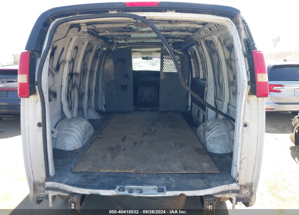 2005 CHEVROLET EXPRESS VIN: 1GCGG25V251261996