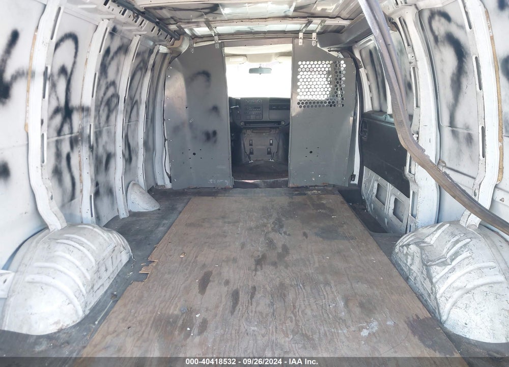 2005 CHEVROLET EXPRESS VIN: 1GCGG25V251261996