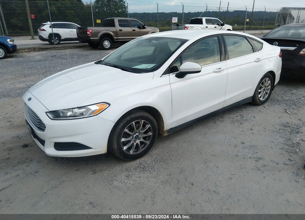 2015 FORD FUSION S VIN: 3FA6P0G70FR275584