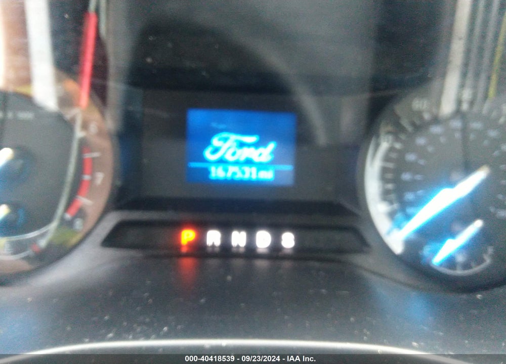 2015 FORD FUSION S VIN: 3FA6P0G70FR275584