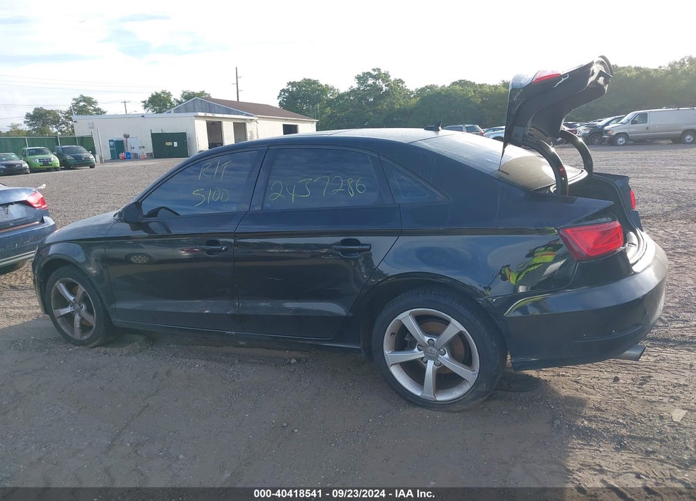 2015 AUDI A3 2.0T PREMIUM VIN: WAUBFGFF5F1006422