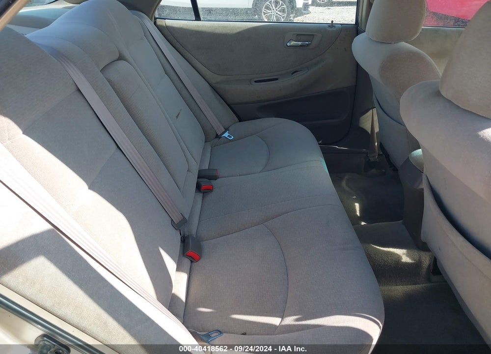 2001 HONDA ACCORD 2.3 LX VIN: 1HGCG564X1A089508