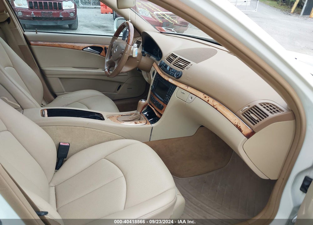 2009 MERCEDES-BENZ E 350 4MATIC VIN: WDBUF87X89B371358