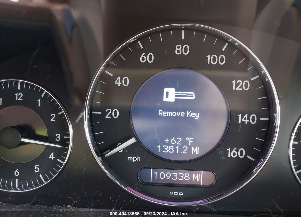 2009 MERCEDES-BENZ E 350 4MATIC VIN: WDBUF87X89B371358