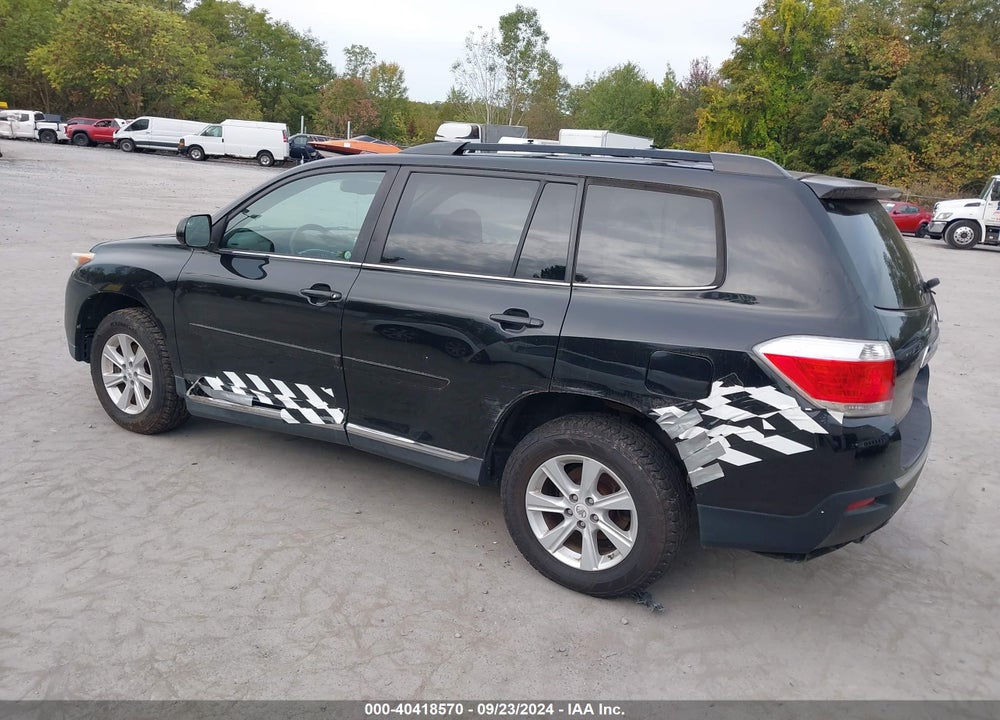 2011 TOYOTA HIGHLANDER SE V6 VIN: 5TDBK3EH0BS069922