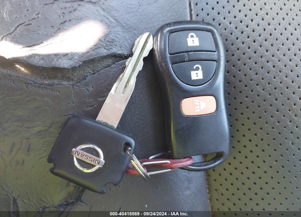2007 NISSAN PATHFINDER LE VIN: 5N1AR18U77C601790