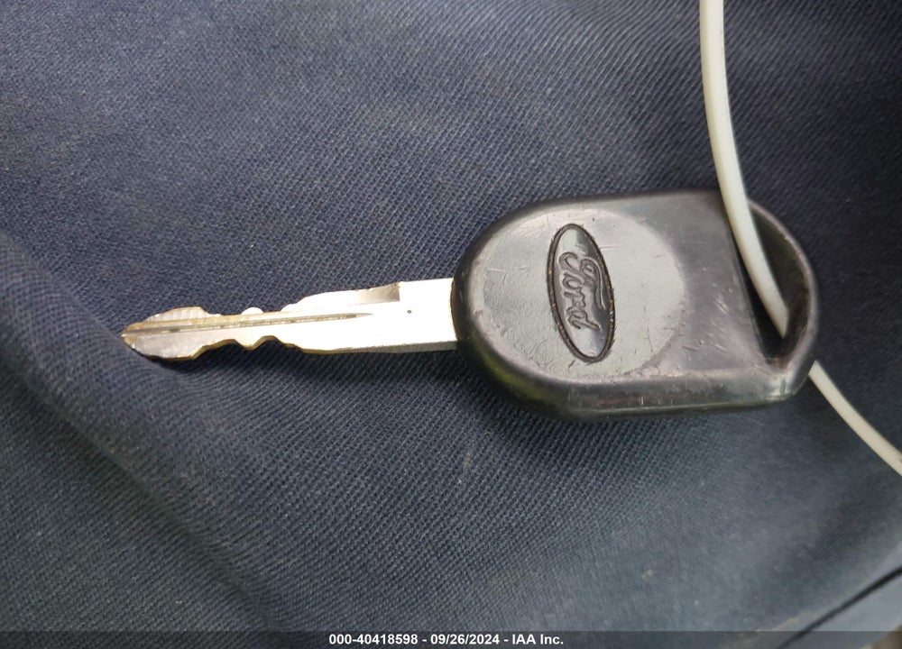 2010 FORD FUSION SE VIN: 3FAHP0HA5AR287046