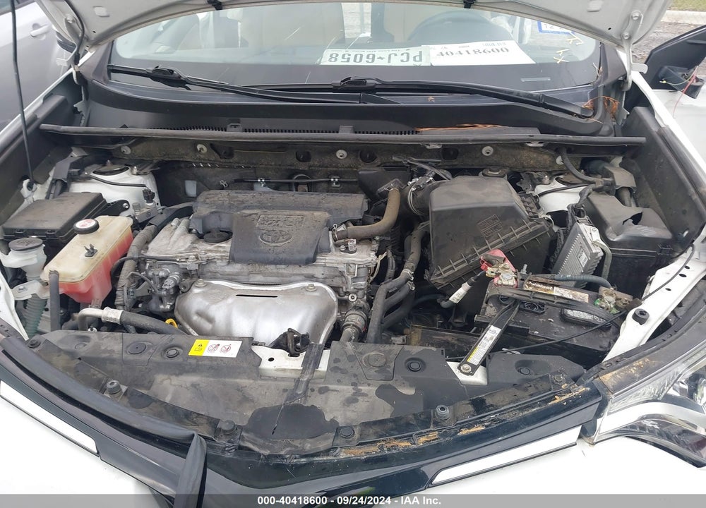 2018 TOYOTA RAV4 XLE VIN: JTMWFREV6JJ723834