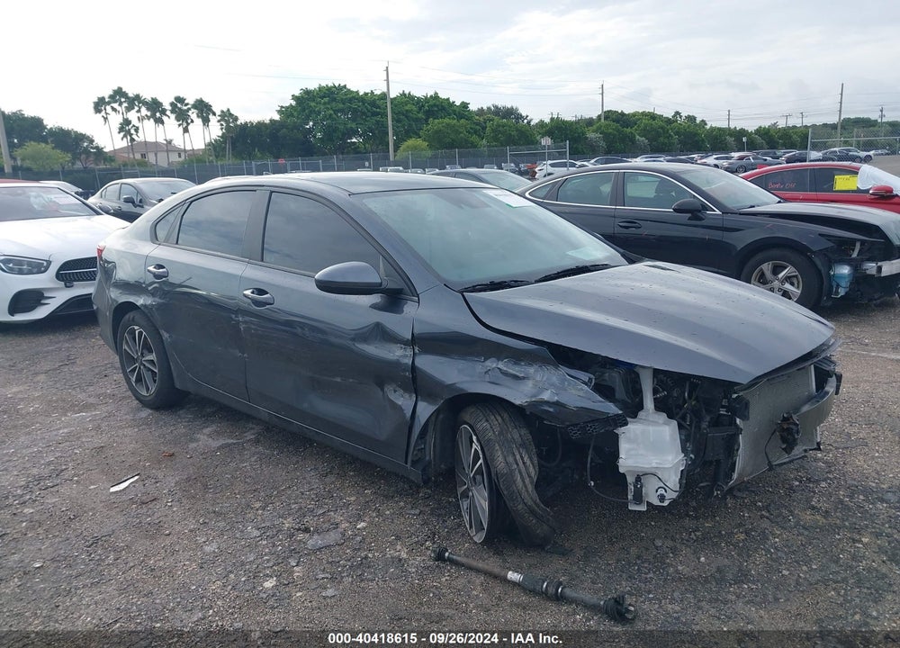 2022 KIA FORTE LXS VIN: 3KPF24AD4NE419111