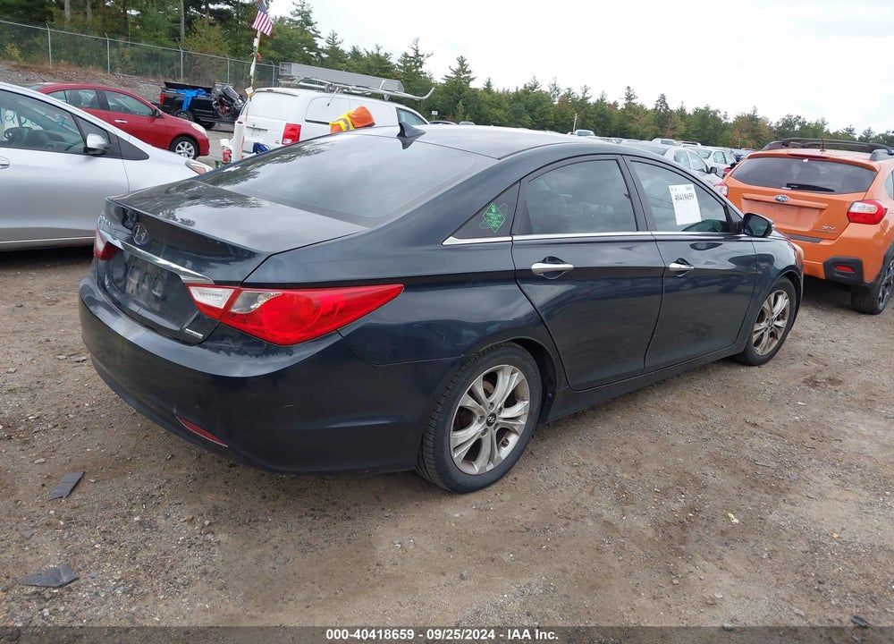 2011 HYUNDAI SONATA LIMITED VIN: 5NPEC4AC1BH229628