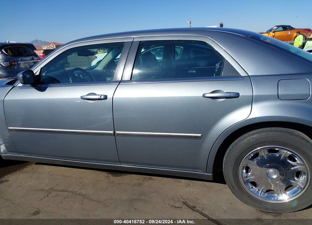 2006 CHRYSLER 300 TOURING VIN: 2C3KA53G36H271882