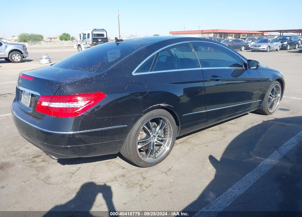 2010 MERCEDES-BENZ E 350 VIN: WDDKJ5GB6AF017030
