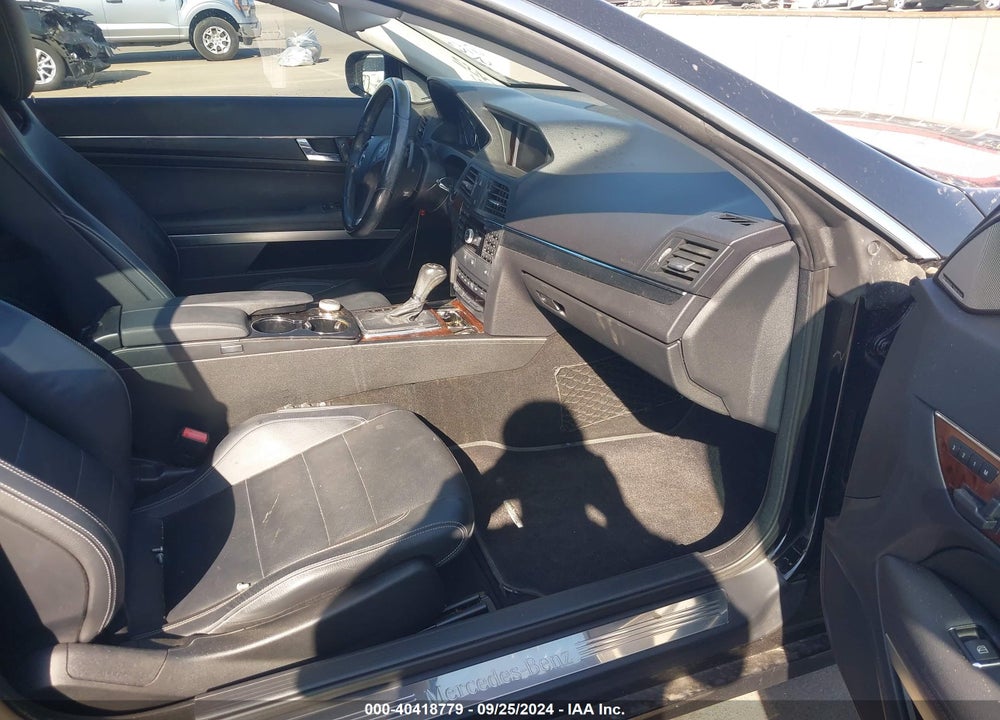 2010 MERCEDES-BENZ E 350 VIN: WDDKJ5GB6AF017030