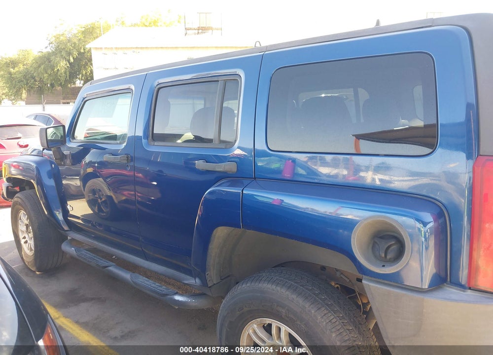 2006 HUMMER H3 SUV VIN: 5GTDN136068243044