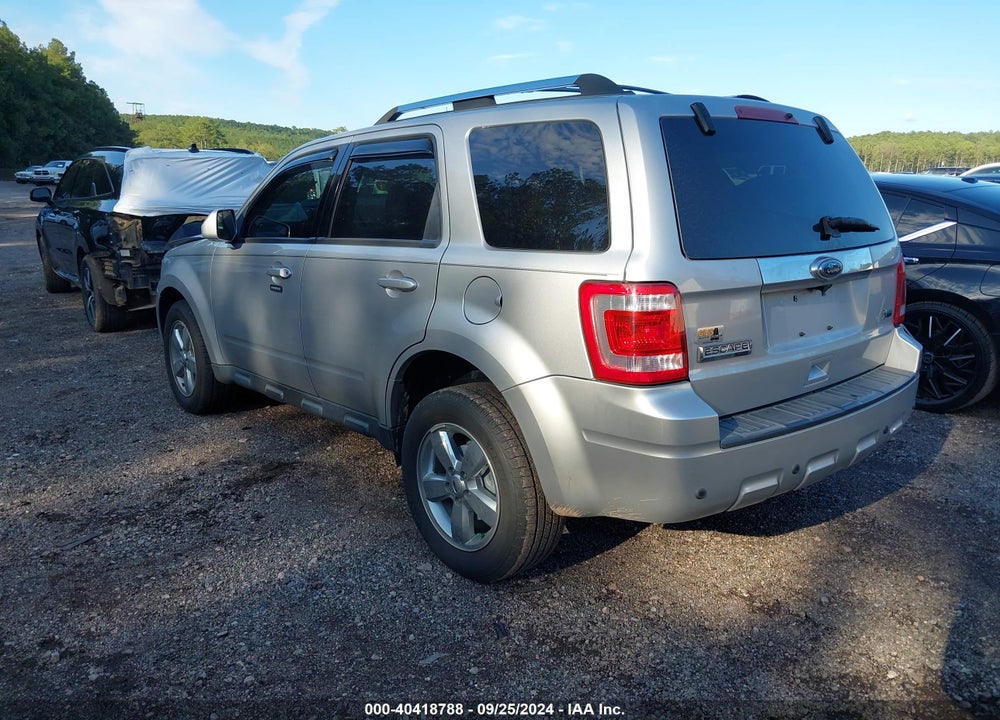 2010 FORD ESCAPE LIMITED VIN: 1FMCU0EG3AKB93477