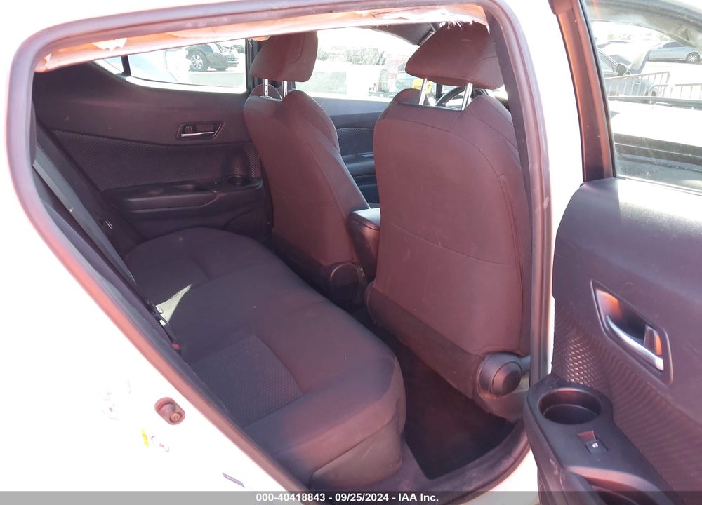 2018 TOYOTA C-HR XLE PREMIUM VIN: NMTKHMBX8JR005639