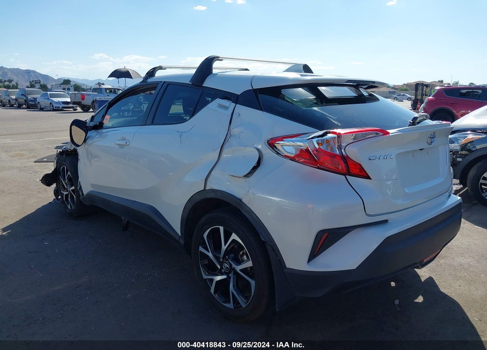 2018 TOYOTA C-HR XLE PREMIUM VIN: NMTKHMBX8JR005639