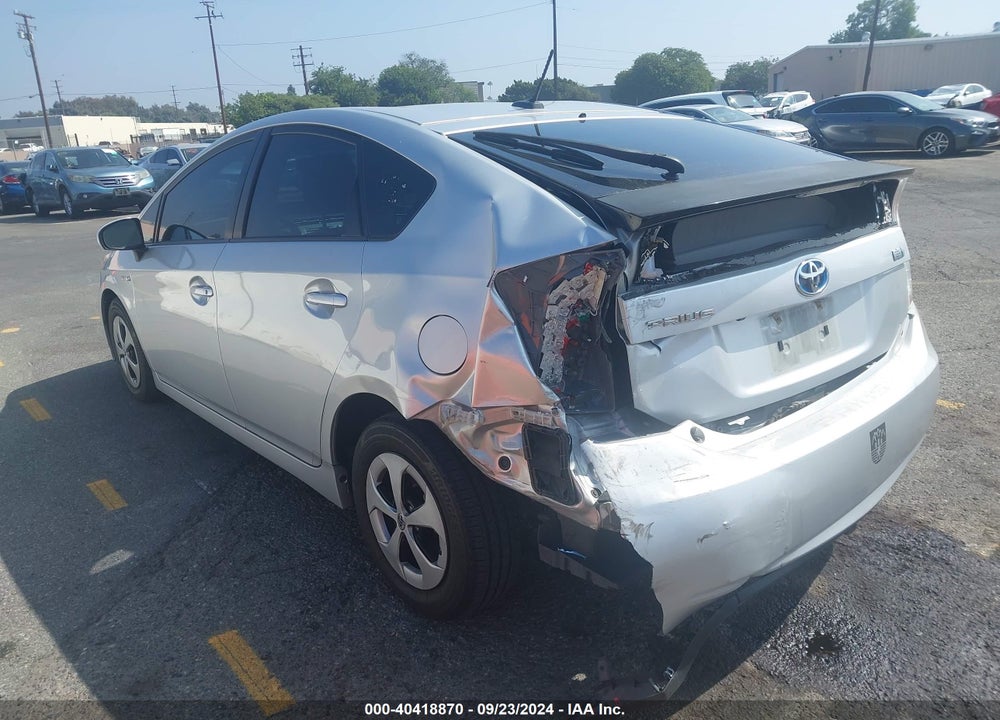 2015 TOYOTA PRIUS THREE VIN: JTDKN3DU1F0484519