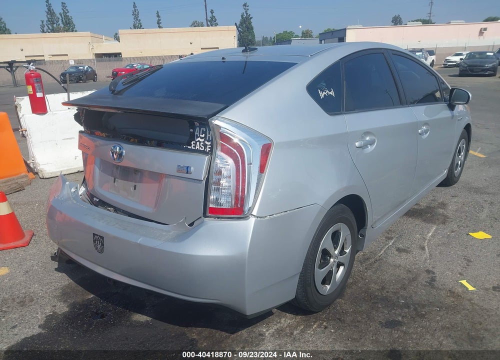 2015 TOYOTA PRIUS THREE VIN: JTDKN3DU1F0484519