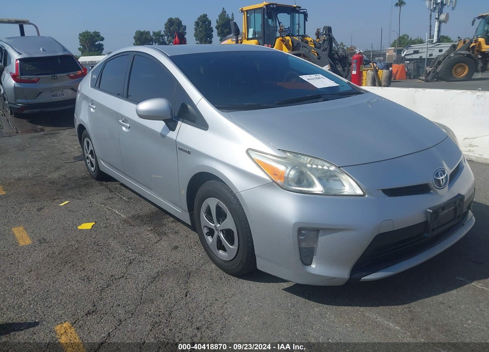 2015 TOYOTA PRIUS THREE VIN: JTDKN3DU1F0484519