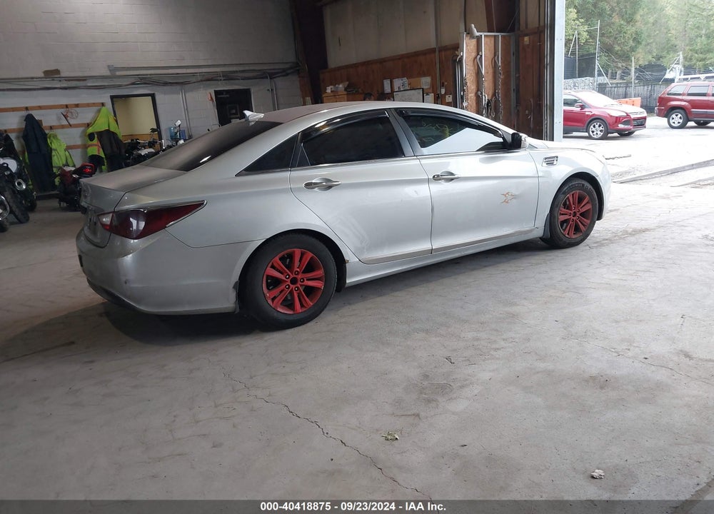 2011 HYUNDAI SONATA GLS VIN: 5NPEB4AC7BH078684