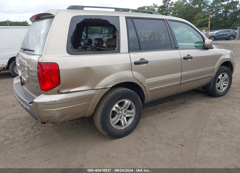 2005 HONDA PILOT EX-L VIN: 5FNYF18585B067588