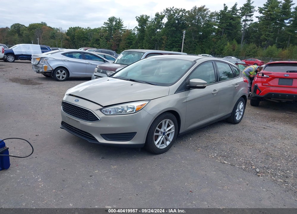2015 FORD FOCUS SE VIN: 1FADP3K25FL272697