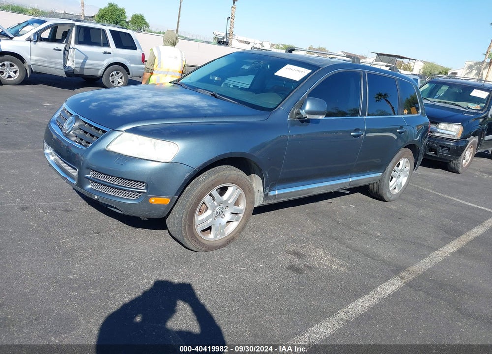 2006 VOLKSWAGEN TOUAREG V8 VIN: WVGMM77L86D027507