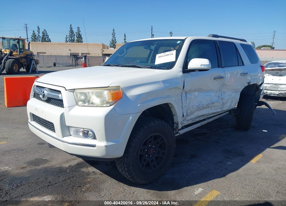 2011 TOYOTA 4RUNNER SR5 V6 VIN: JTEZU5JR9B5027396