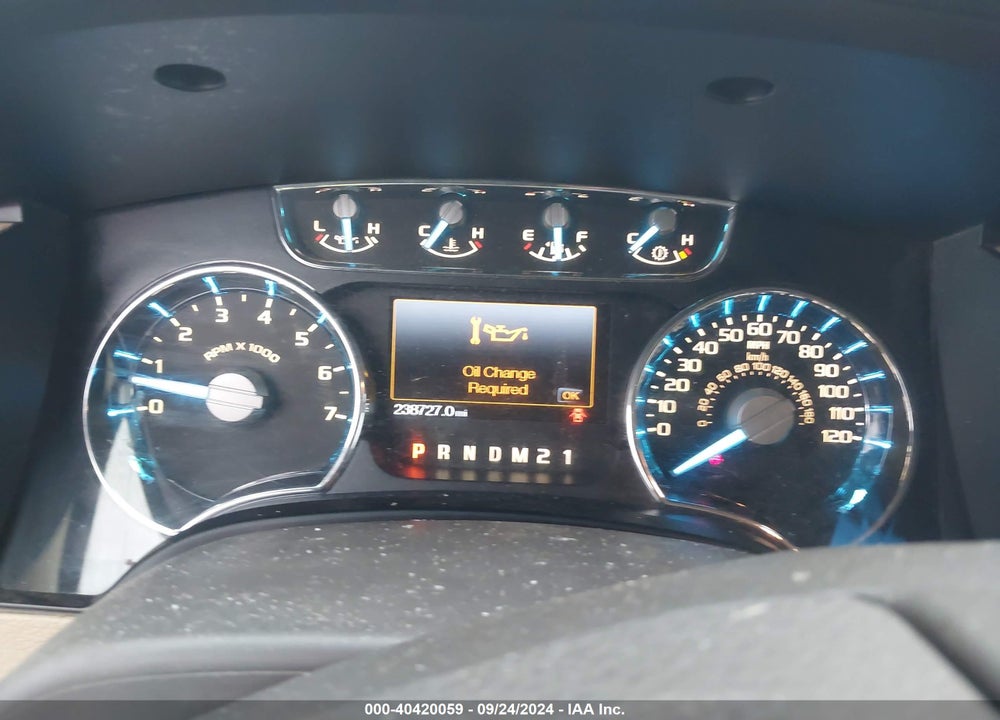 2011 FORD F-150 LARIAT VIN: 1FTFW1ET1BFC45729