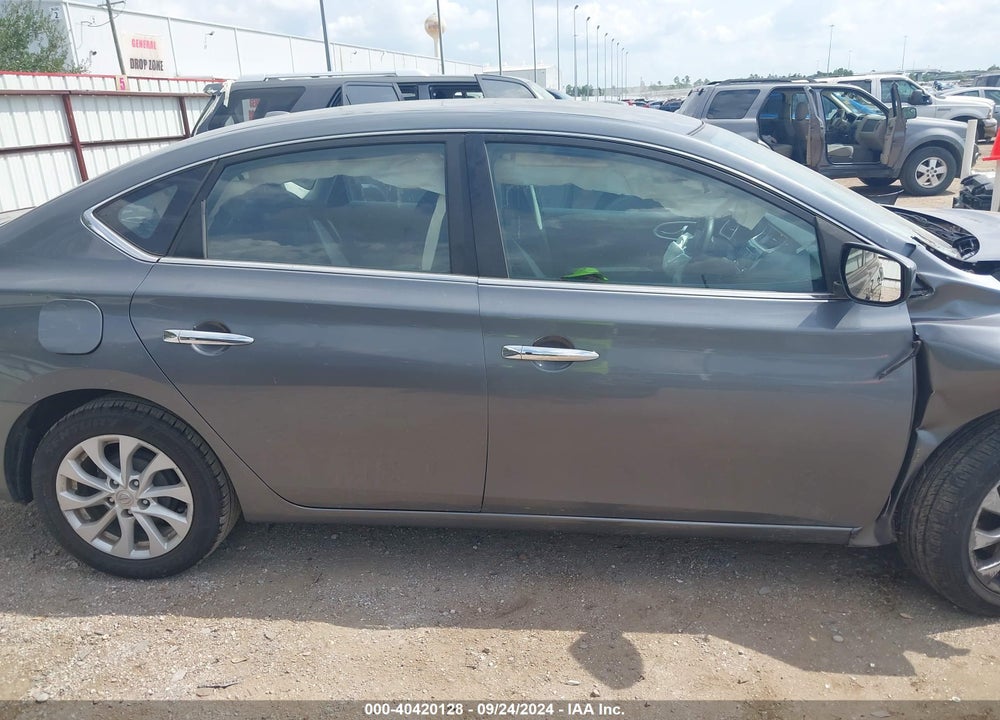 2018 NISSAN SENTRA SV VIN: 3N1AB7APXJL646687
