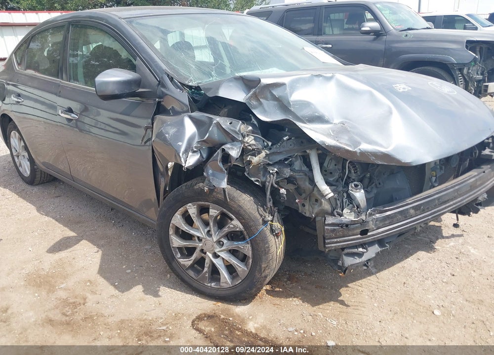 2018 NISSAN SENTRA SV VIN: 3N1AB7APXJL646687