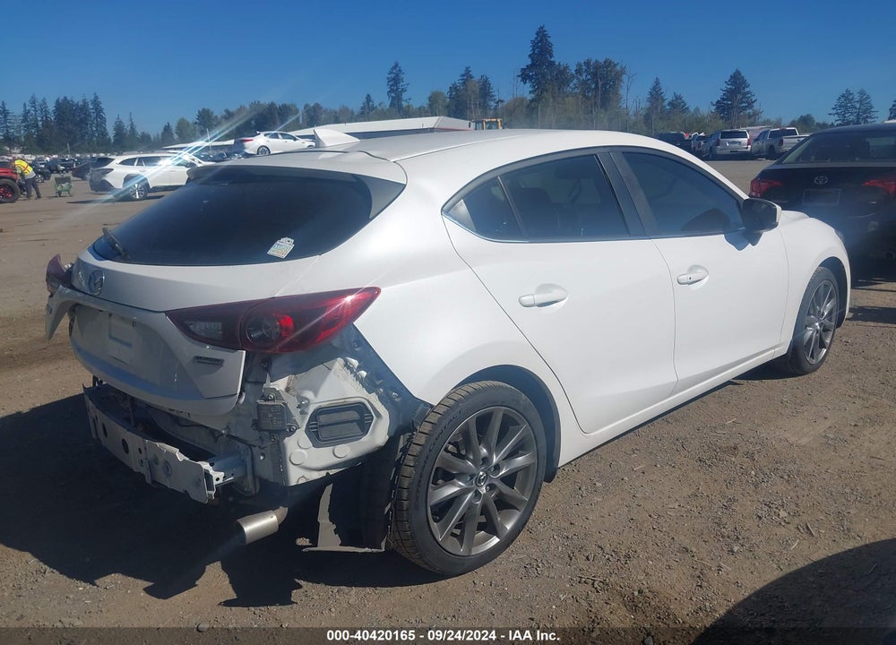 2018 MAZDA 3 GRAND TOURING VIN: 3MZBN1M32JM253322