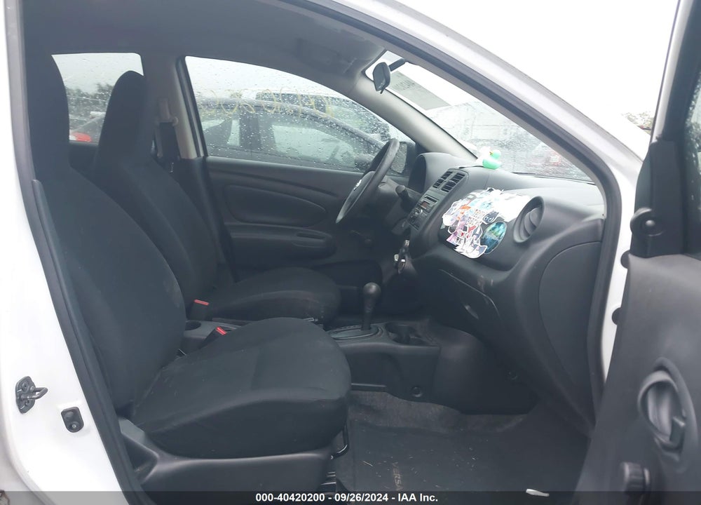 2013 NISSAN VERSA 1.6 S+ VIN: 3N1CN7APXDL855822