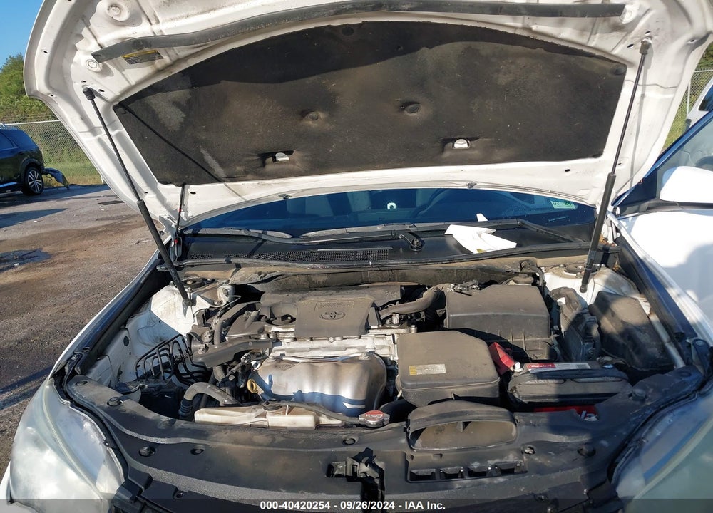 2016 TOYOTA CAMRY SE VIN: 4T1BF1FK2GU155296