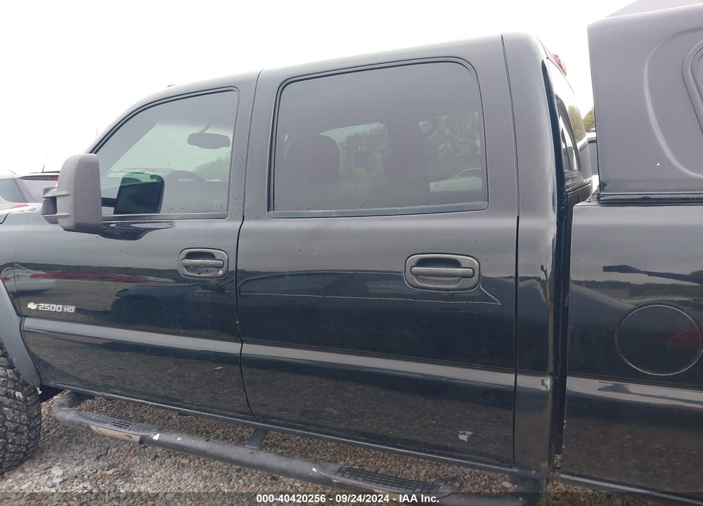 2003 CHEVROLET SILVERADO 2500HD LS VIN: 1GCHK23U73F246102