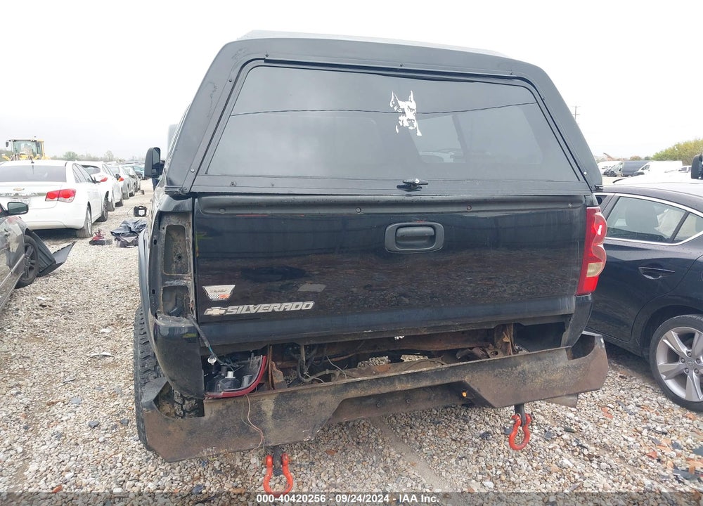 2003 CHEVROLET SILVERADO 2500HD LS VIN: 1GCHK23U73F246102