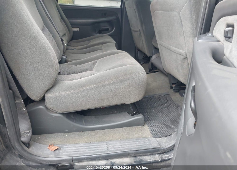 2003 CHEVROLET SILVERADO 2500HD LS VIN: 1GCHK23U73F246102