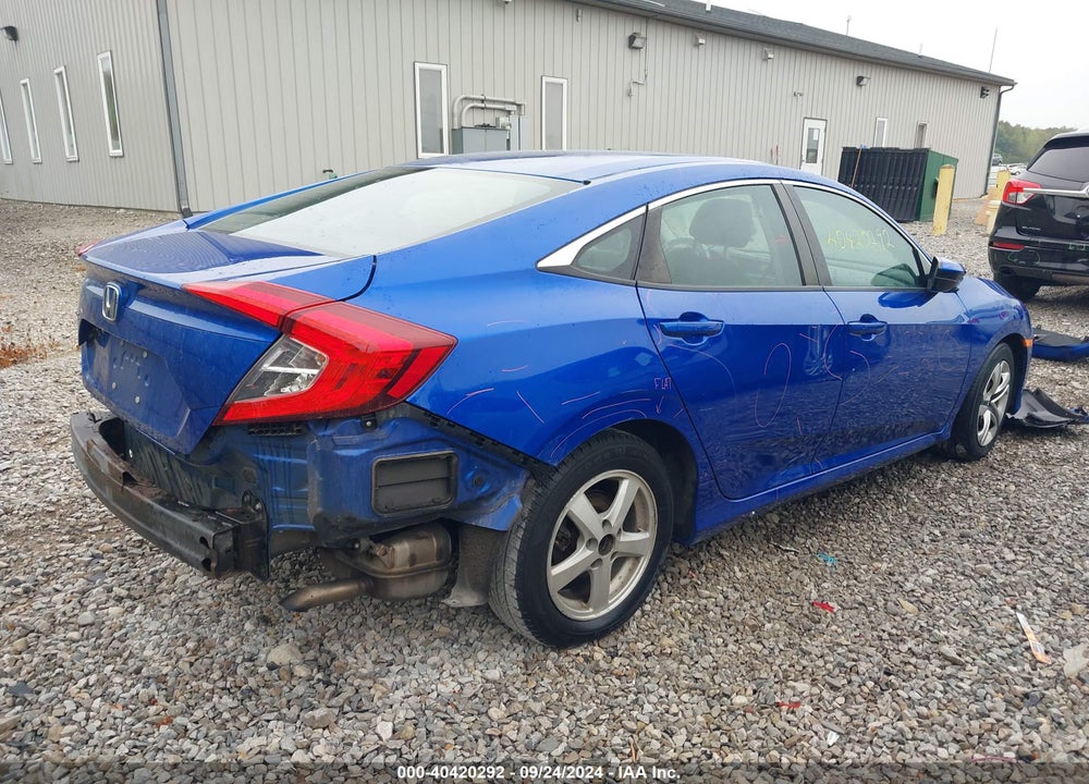 2018 HONDA CIVIC LX VIN: 19XFC2F55JE020320