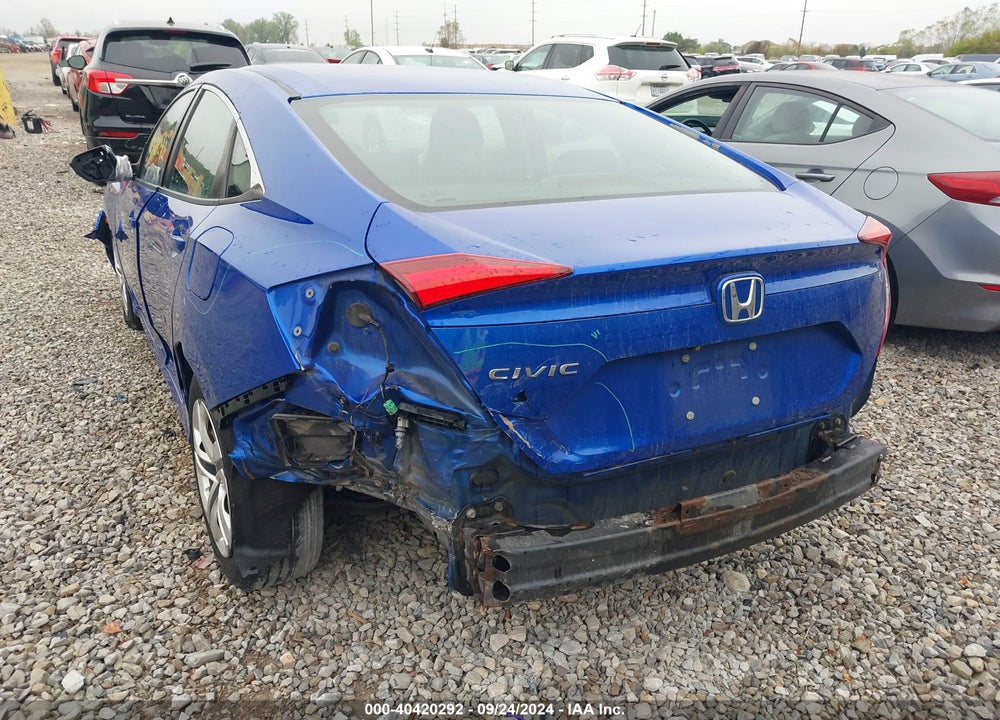 2018 HONDA CIVIC LX VIN: 19XFC2F55JE020320