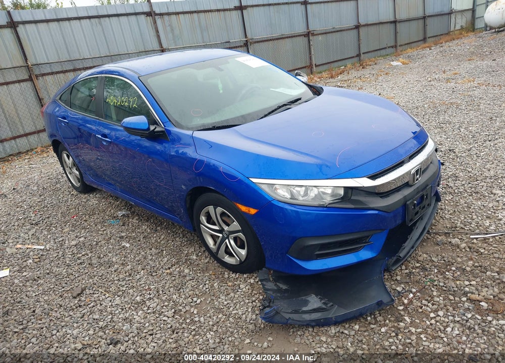 2018 HONDA CIVIC LX VIN: 19XFC2F55JE020320