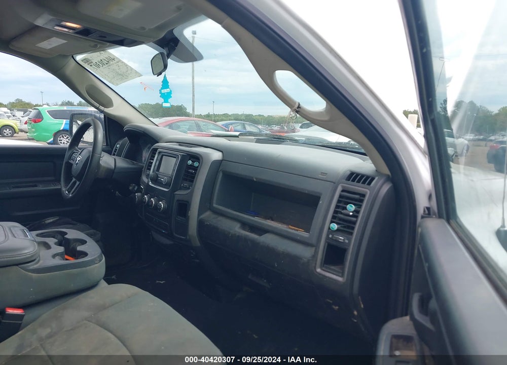 2018 RAM 1500 TRADESMAN QUAD CAB 4X2 6'4 BOX VIN: 1C6RR6FG1JS229479