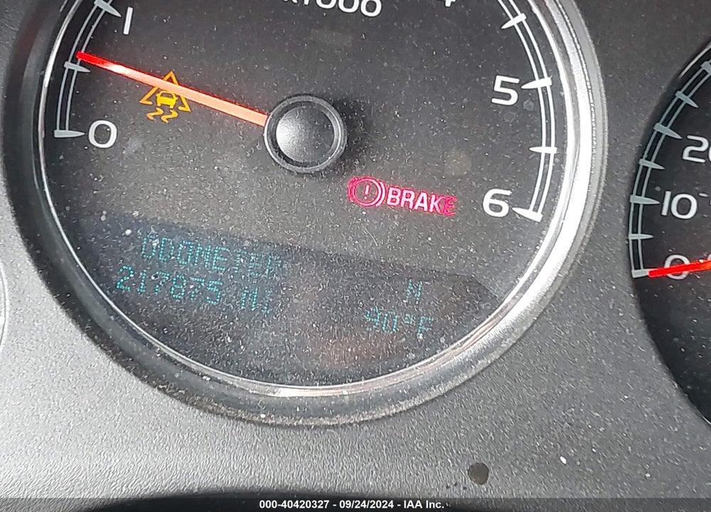 2011 CHEVROLET AVALANCHE 1500 LS VIN: 3GNMCEE04BG308941