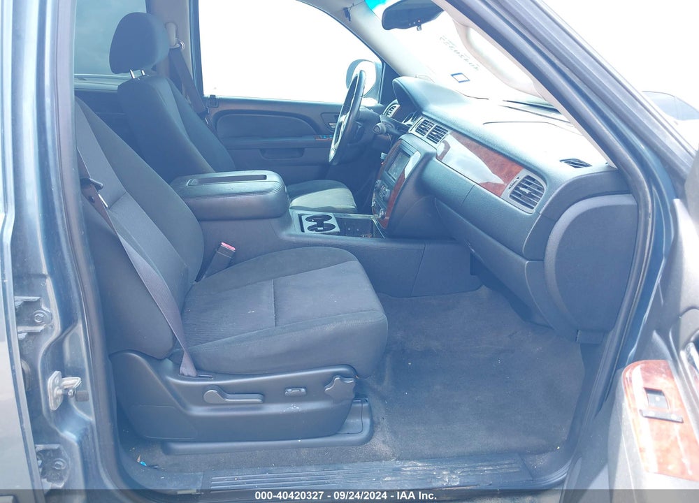 2011 CHEVROLET AVALANCHE 1500 LS VIN: 3GNMCEE04BG308941