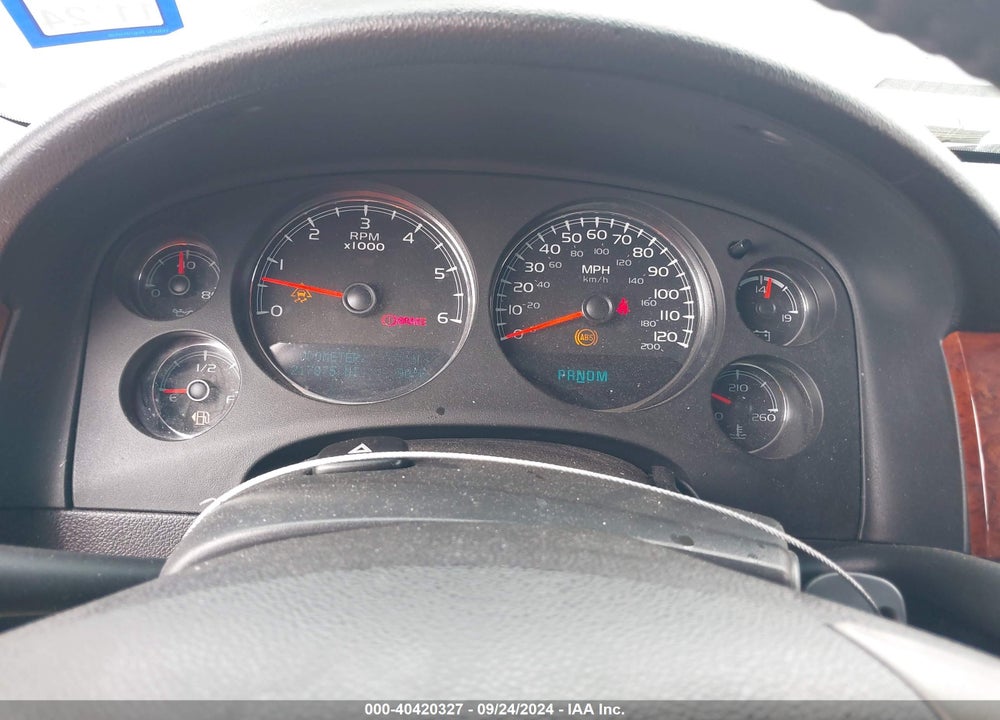 2011 CHEVROLET AVALANCHE 1500 LS VIN: 3GNMCEE04BG308941