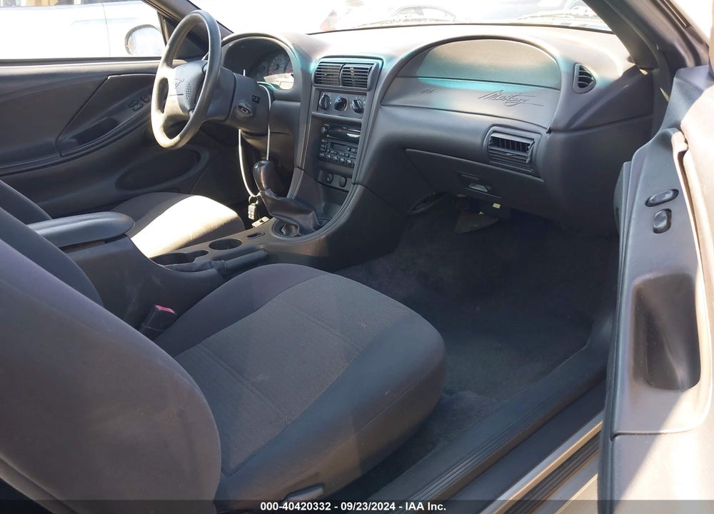 2002 FORD MUSTANG VIN: 1FAFP40432F217127