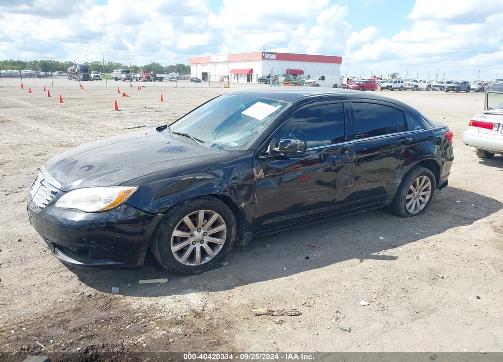 2012 CHRYSLER 200 TOURING VIN: 1C3CCBBB8CN104813